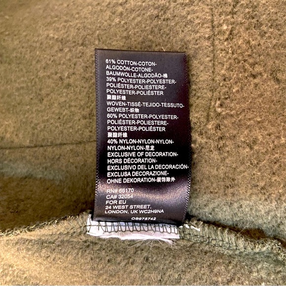 URBAN OUTFITTERS - Green Utility Vest - Picture 7 of 7